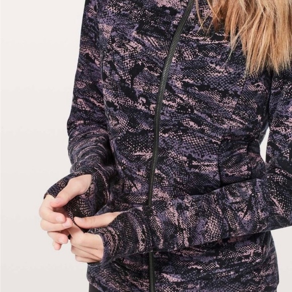 Lululemon Scuba Hoodie IV Size 8 - Picture 2 of 5